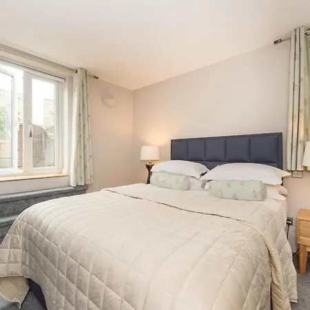 Serviced * Harrogate