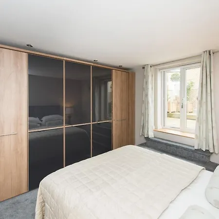 Apartment Serviced *