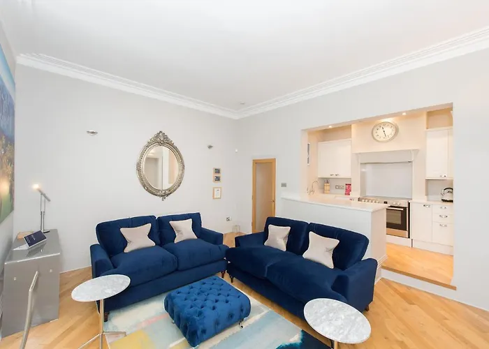 Serviced * Χαρογκέιτ