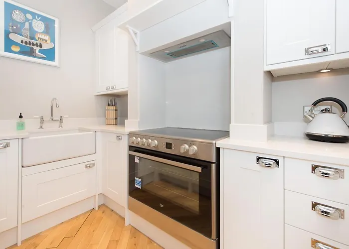 Serviced * Χαρογκέιτ